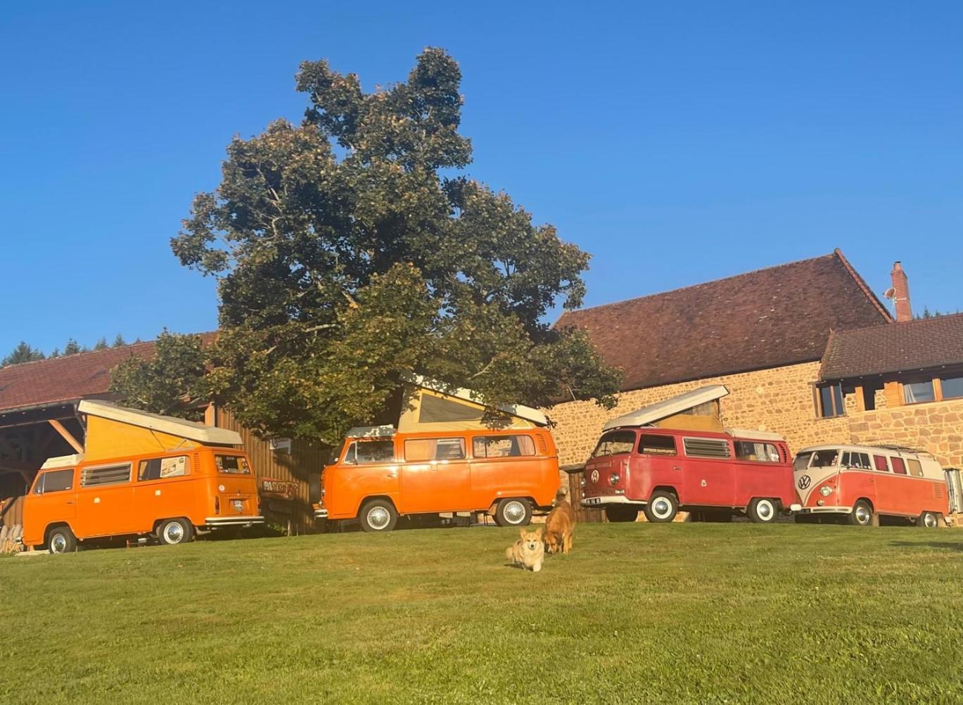 Les Perruchons Ancienne Grange Renovee Avec Soin Vila Ozolles Exterior foto