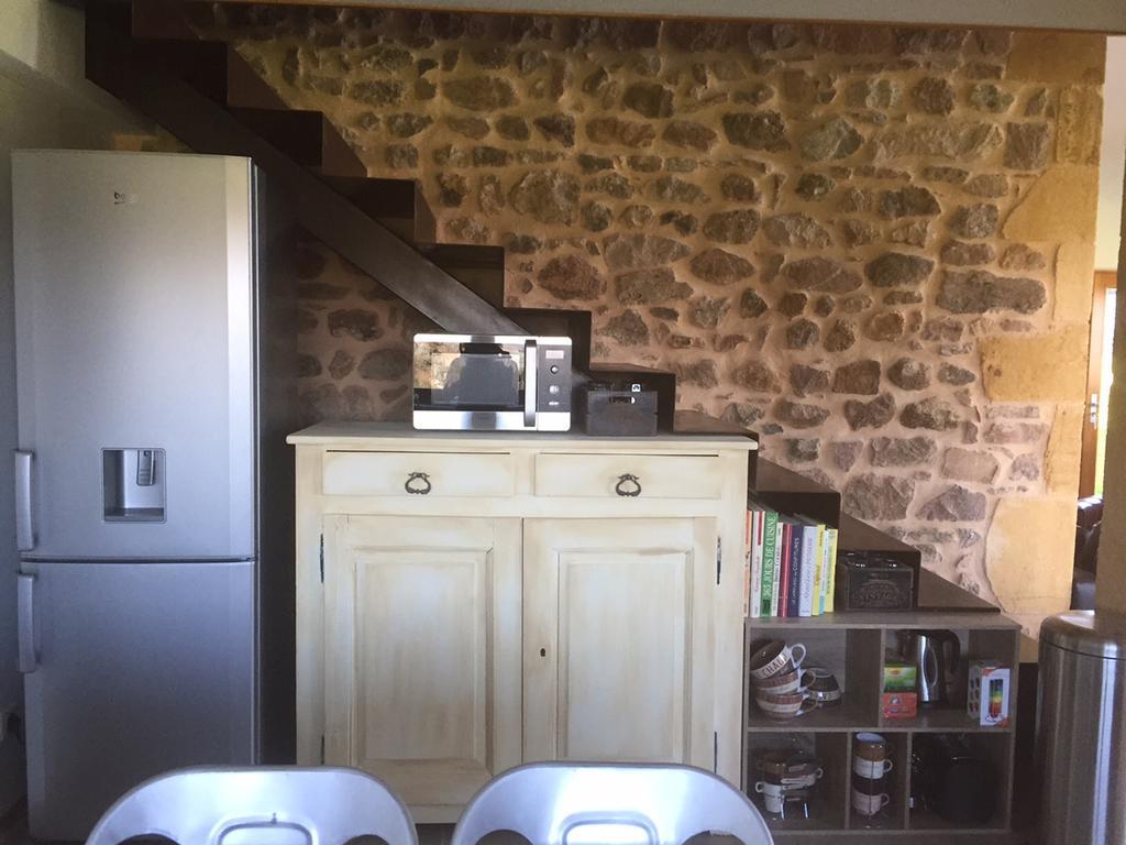 Les Perruchons Ancienne Grange Renovee Avec Soin Vila Ozolles Quarto foto