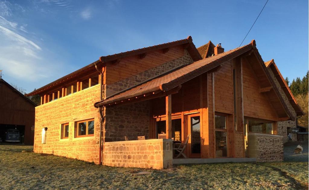 Les Perruchons Ancienne Grange Renovee Avec Soin Vila Ozolles Quarto foto